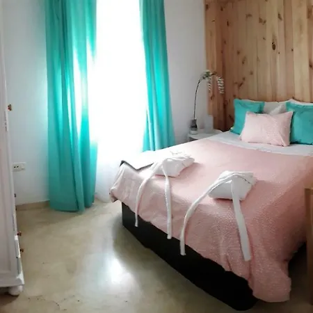 Apartamento Puente De Miraflores